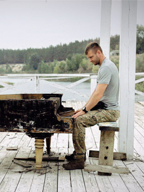 Герої з фронту – здобувачі вищої освіти академії-фото