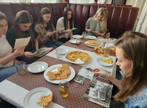 Тепла розмова про важке минуле: зустріч студентського самоврядування з ліквідатором наслідків аварії на ЧАЕС -фото