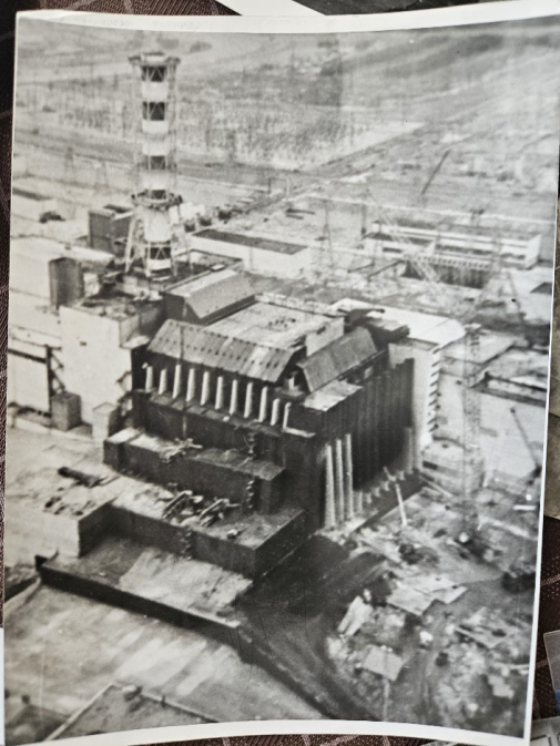 Тепла розмова про важке минуле: зустріч студентського самоврядування з ліквідатором наслідків аварії на ЧАЕС -фото