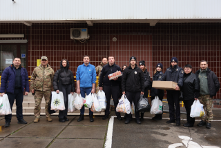 Повага і вдячність героям України!