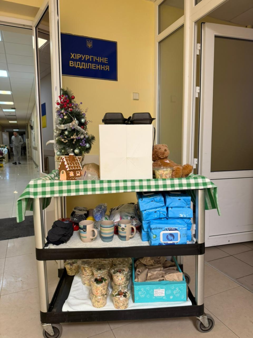 Студентська волонтерська ініціатива на підтримку поранених військових-фото