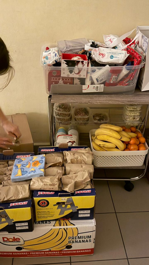 Студентська волонтерська ініціатива на підтримку поранених військових-фото