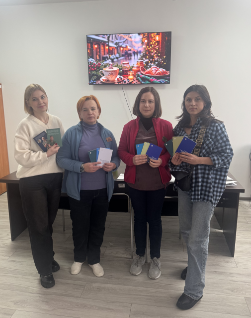 Студентки інституту заочного та дистанційного навчання долучилися до занять із психоемоційного відновлення військових-фото