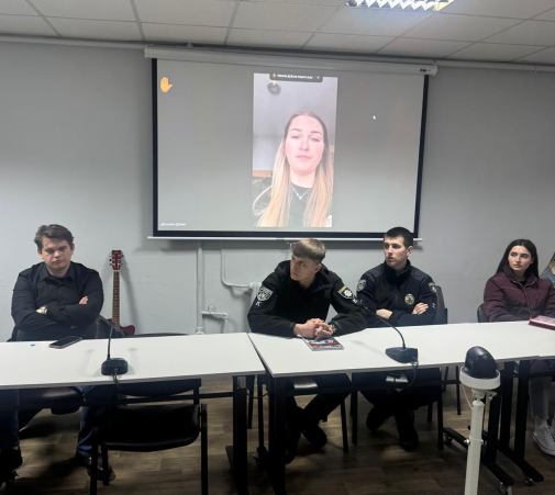 ПОЕТИЧНІ ВІДГУКИ ВІЙНИ-фото