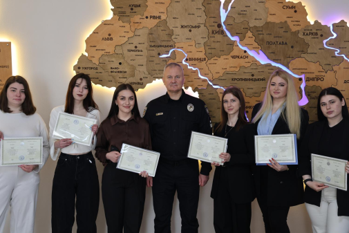 Випуск бакалаврів інституту заочного та дистанційного навчання-фото