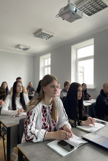 Чому варто-2